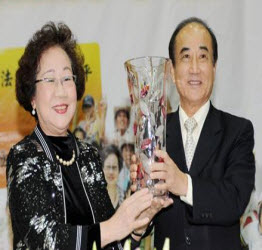 呂秀蓮 & 王金平